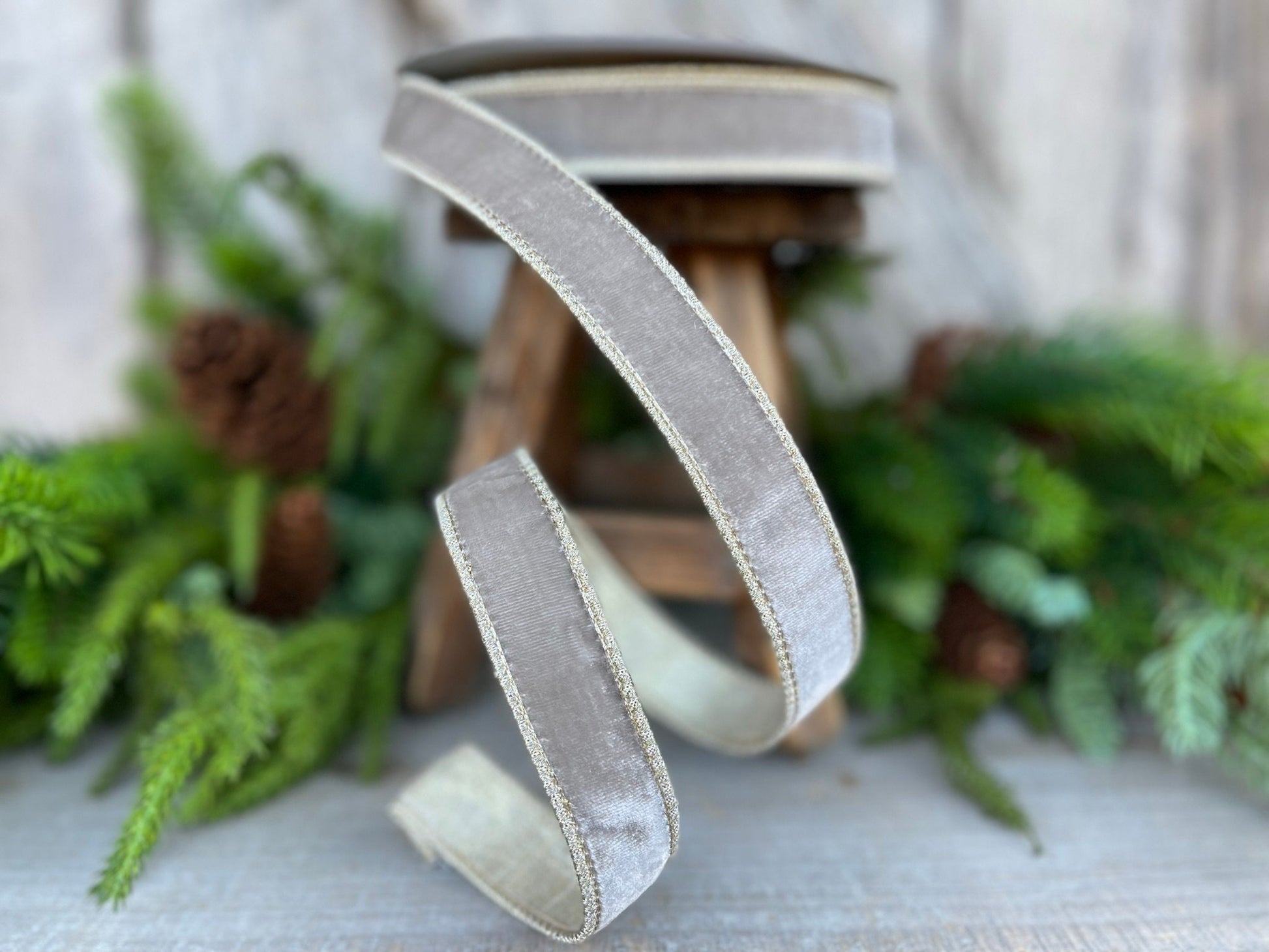 1" Platinum Velvet Luster, Farrisilk Ribbon, Wired Ribbon