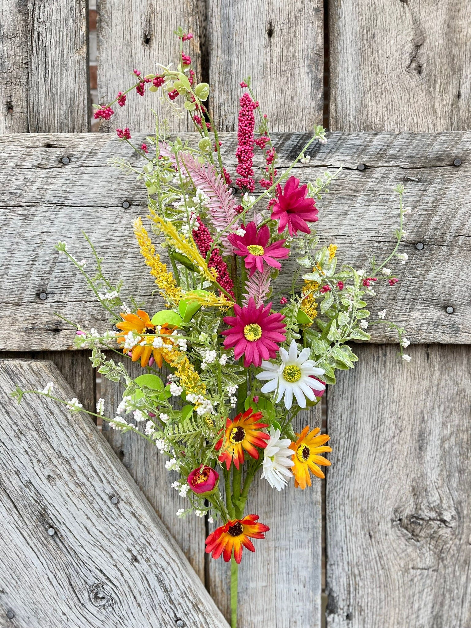 30" Hot Pink Daisy Spray, Bright Floral Spray, Spring FLoral Spray