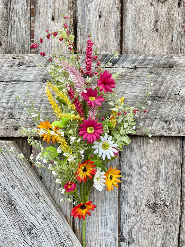 30" Hot Pink Daisy Spray, Bright Floral Spray, Spring FLoral Spray