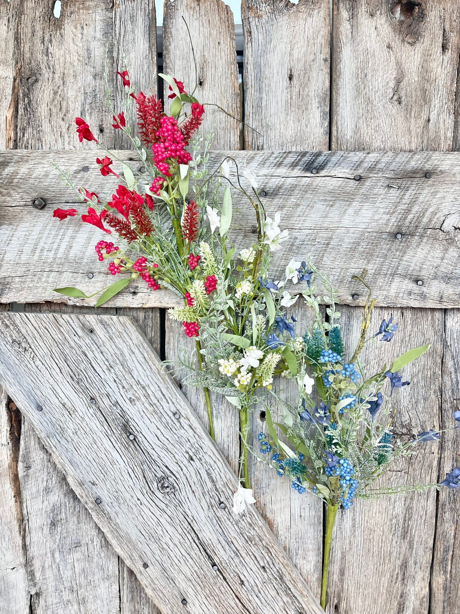 60919, 23" Red White Blue Lavender Floral Spray, Floral Filler Supply