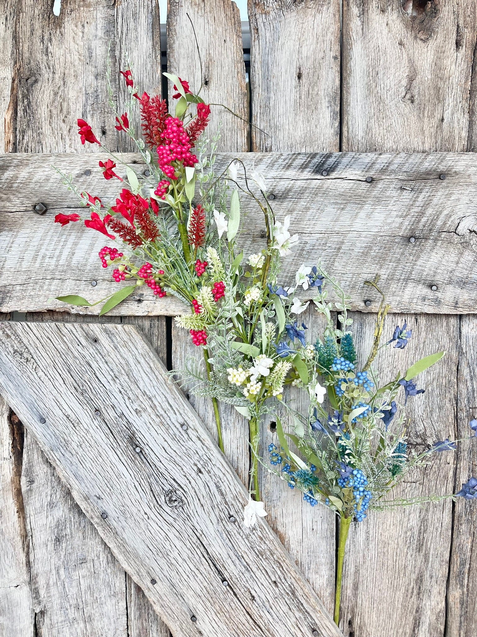 60919, 23" Red White Blue Lavender Floral Spray, Floral Filler Supply