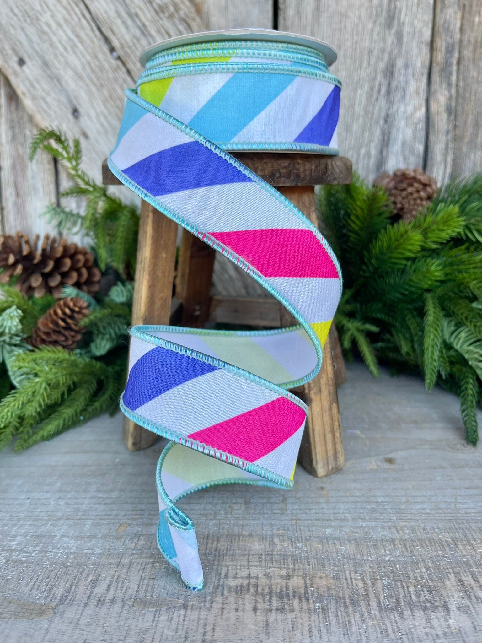 1.5" Rainbow Diagonal Stripe, Wired Ribbon