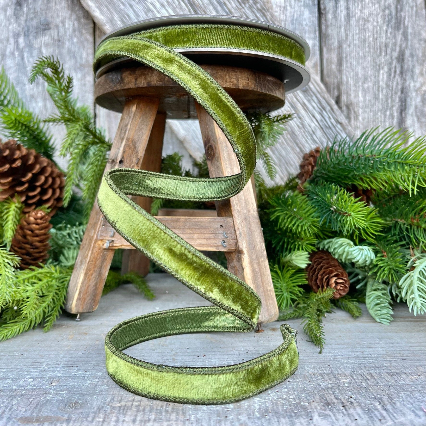 3/4" Forest Green Velvet Ribbon, Farrisilk Ribbon, Wired Ribbon
