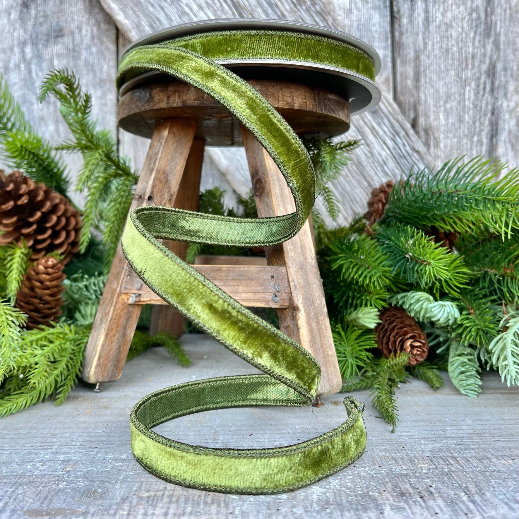 3/4" Forest Green Velvet Ribbon, Farrisilk Ribbon, Wired Ribbon