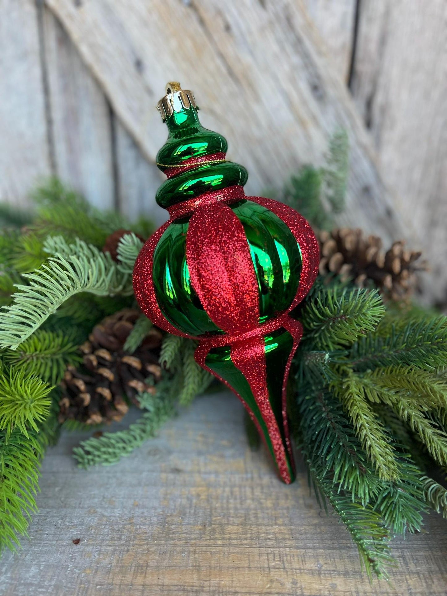 8" Red Green Finial, Red Green Ornament, Finial Ornament