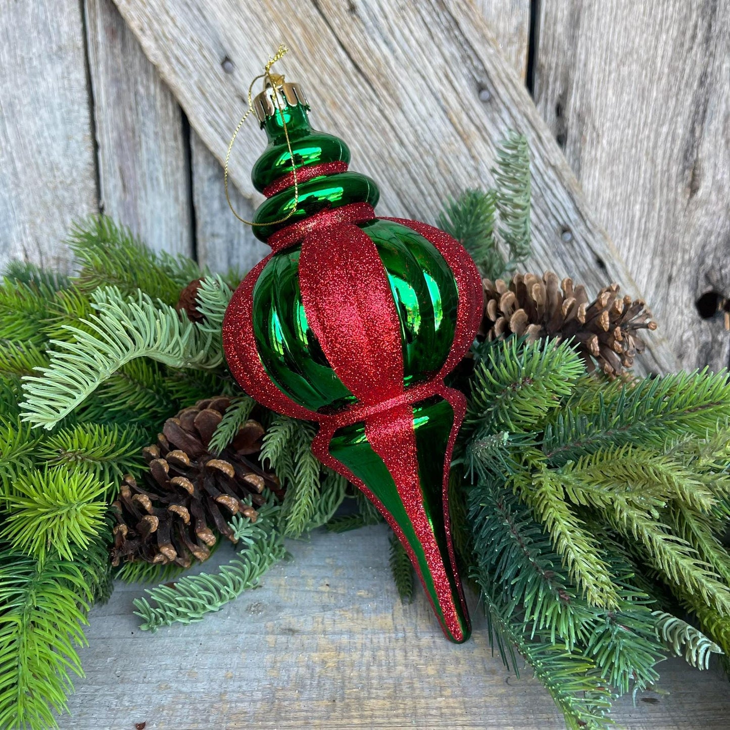 8" Red Green Finial, Red Green Ornament, Finial Ornament