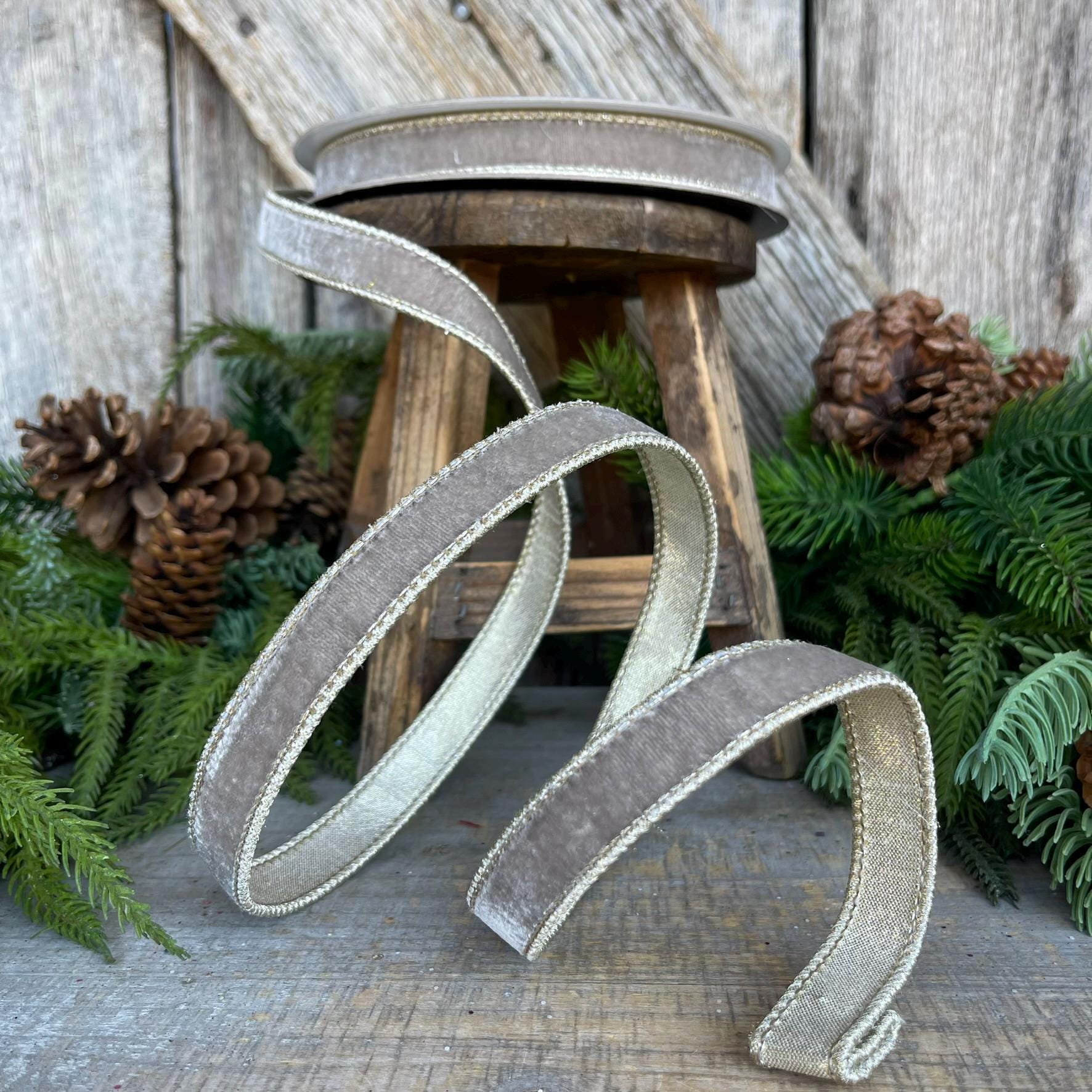 3/4" Platinum Velvet Luster, Farrisilk Ribbon, Wired Ribbon