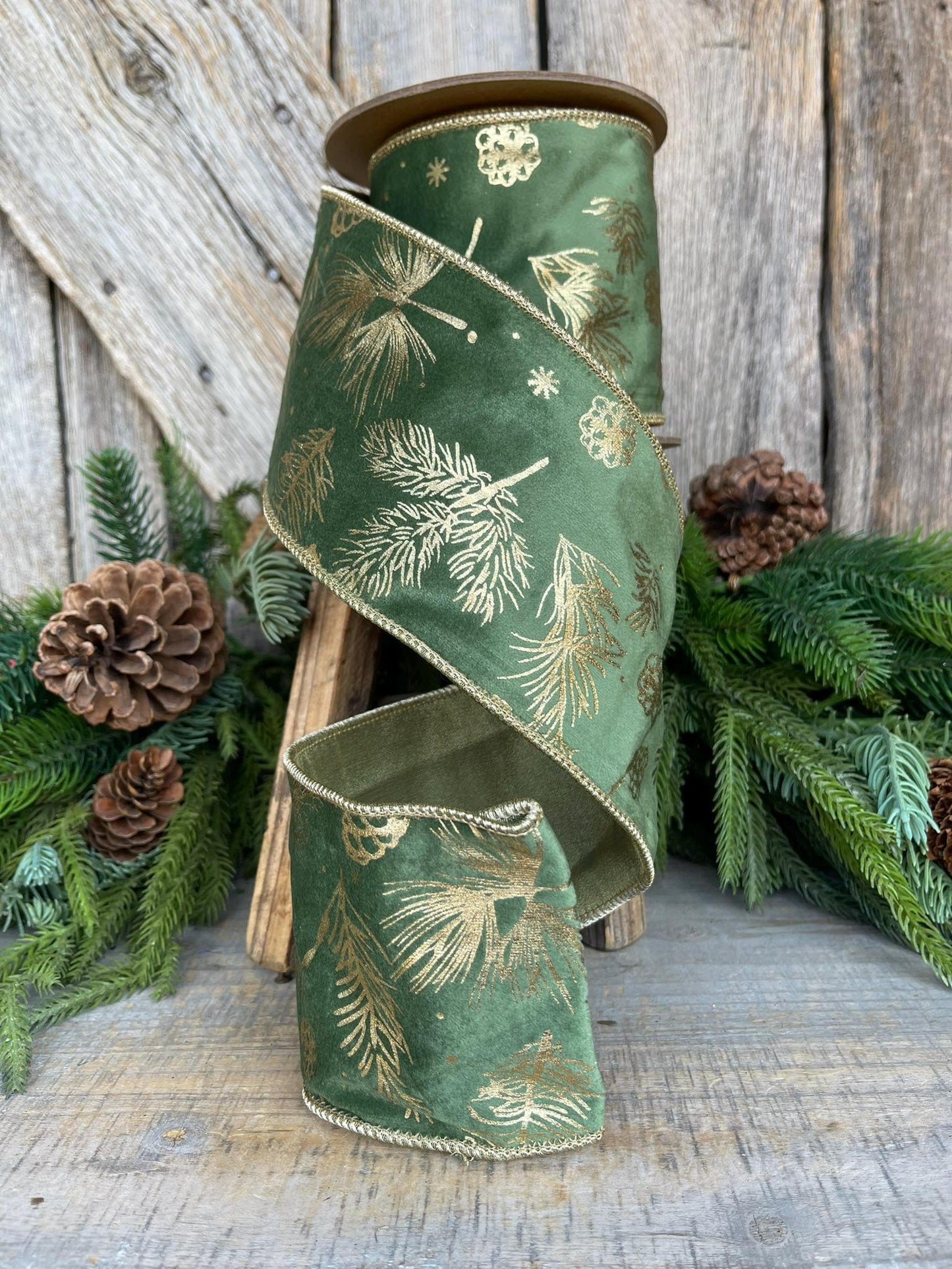 4" Green Gold Leaf Velvet Ribbon, Christmas Tree Ribbon, Green and Gold Ribbon