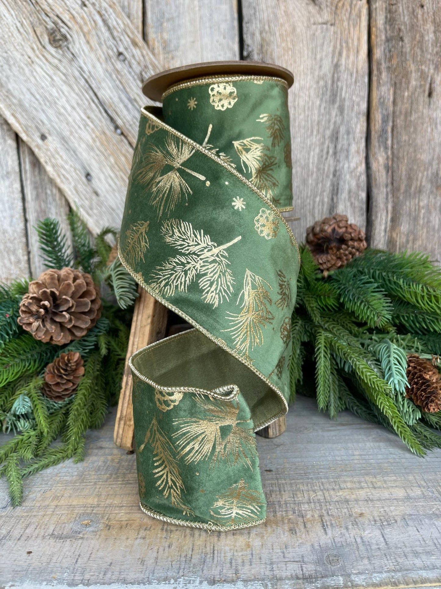 4" Green Gold Leaf Velvet Ribbon, Christmas Tree Ribbon, Green and Gold Ribbon