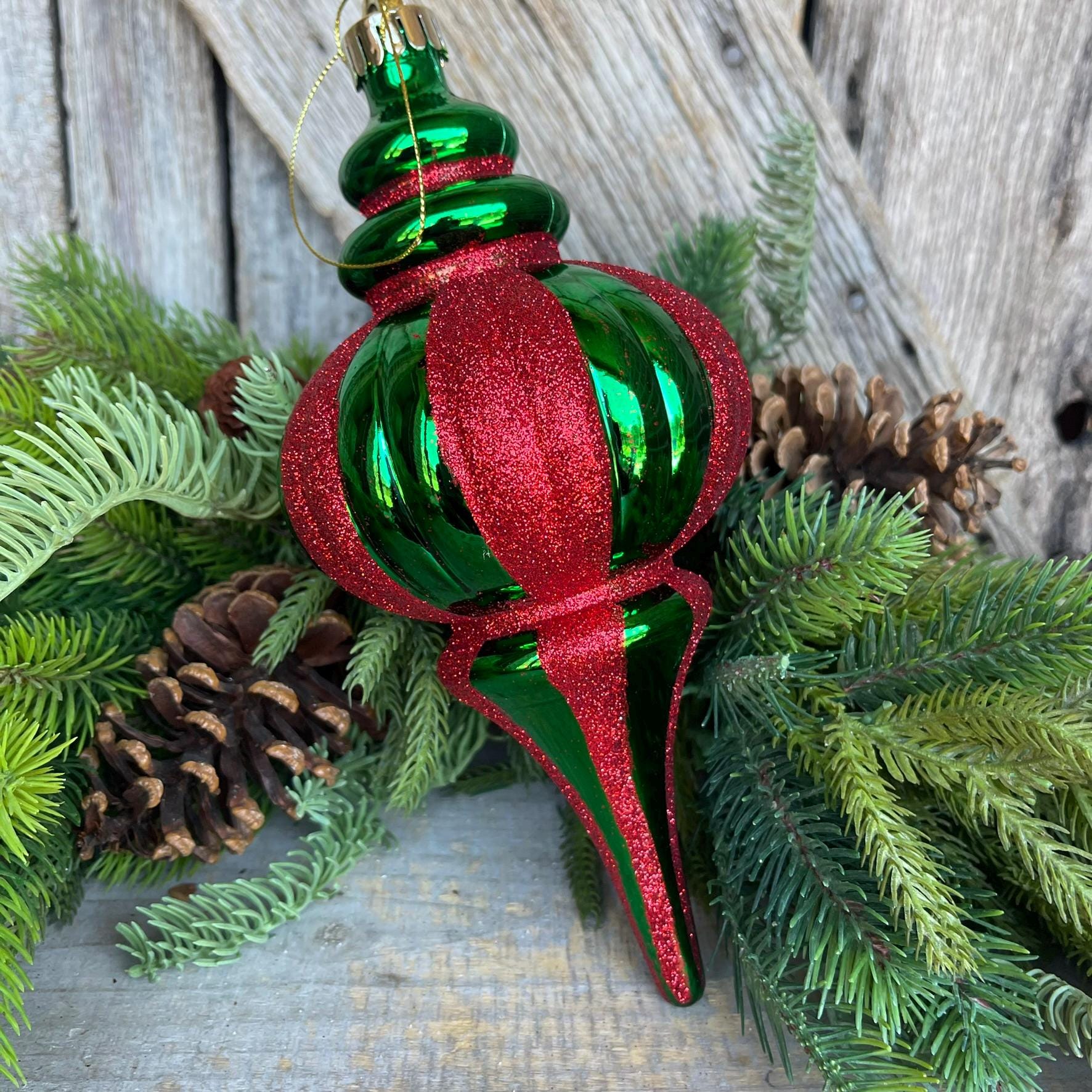 8" Red Green Finial, Red Green Ornament