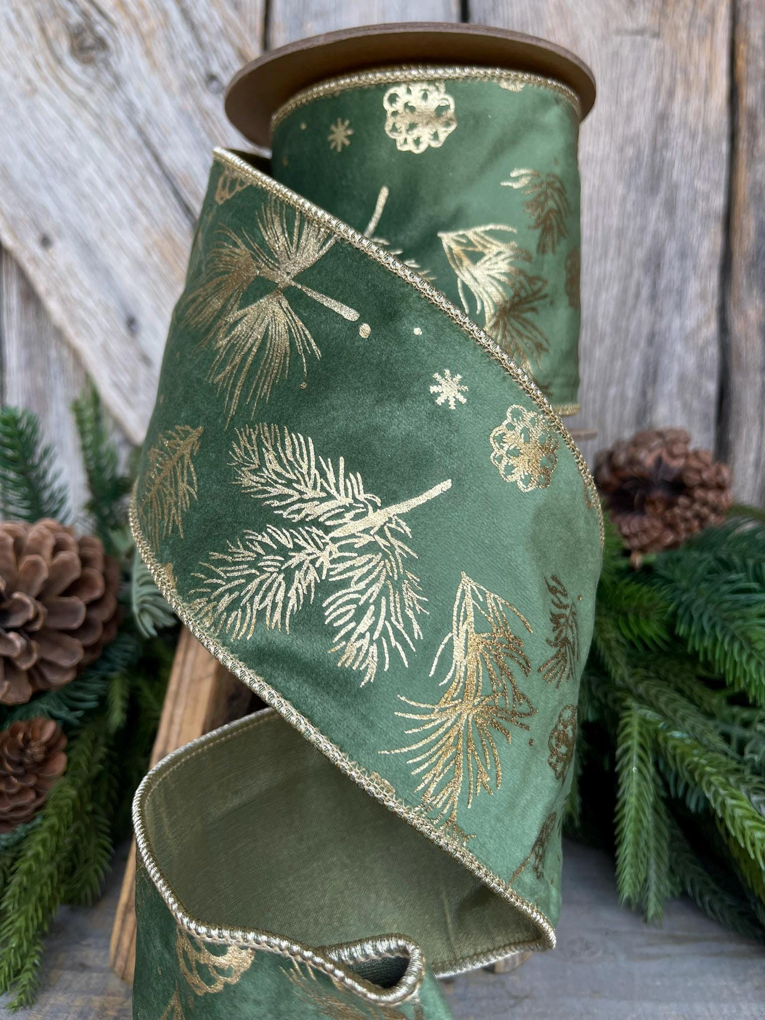 4" Green Gold Leaf Velvet Ribbon, Christmas Tree Ribbon, Green and Gold Ribbon