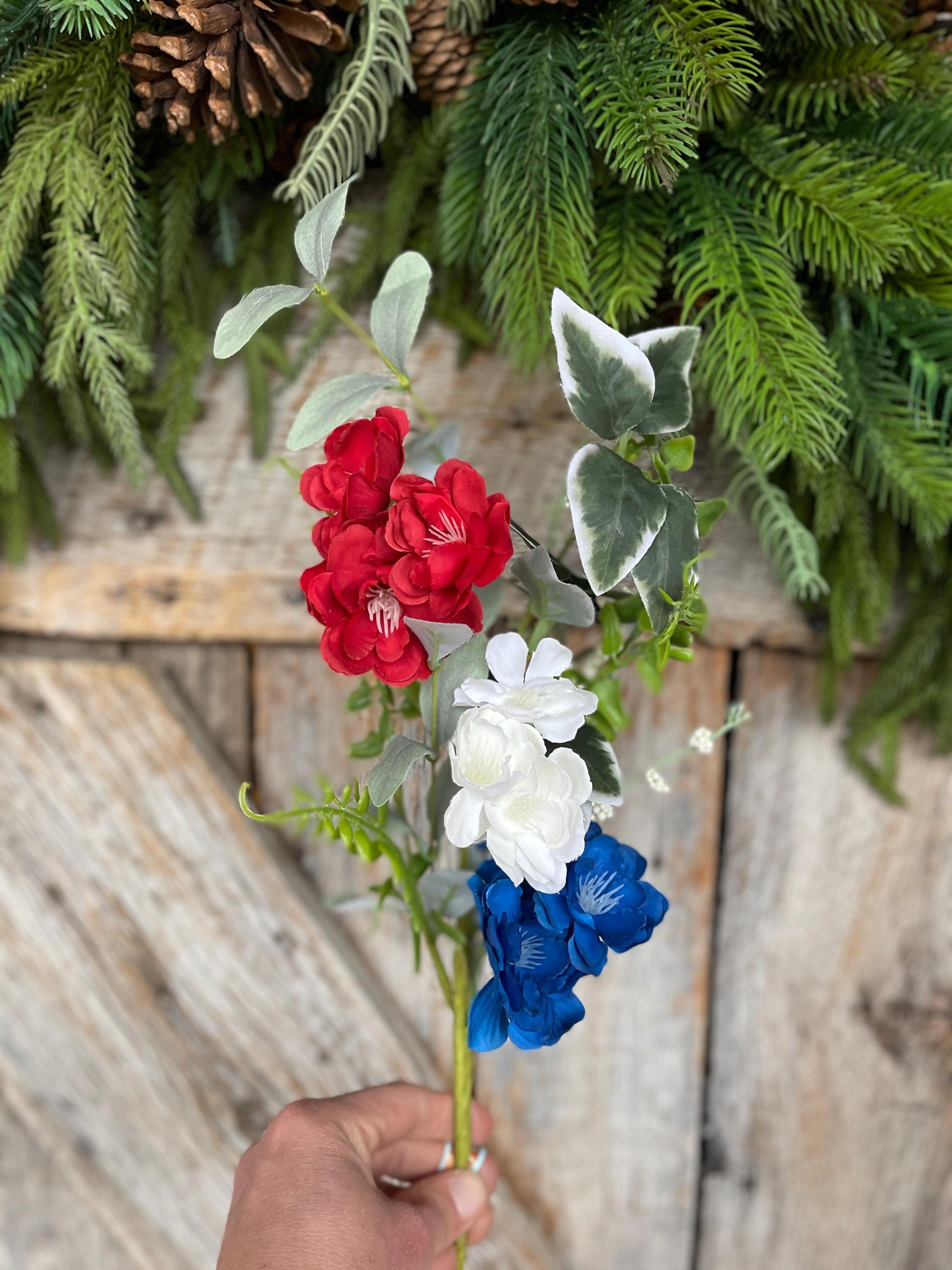 20" Patriotic Hydrangea Bush, Artificial Floral Bush, Red White Blue Floral, Floral Stem, Wreath Supply, Floral Supply,Patriotic Decor,64040