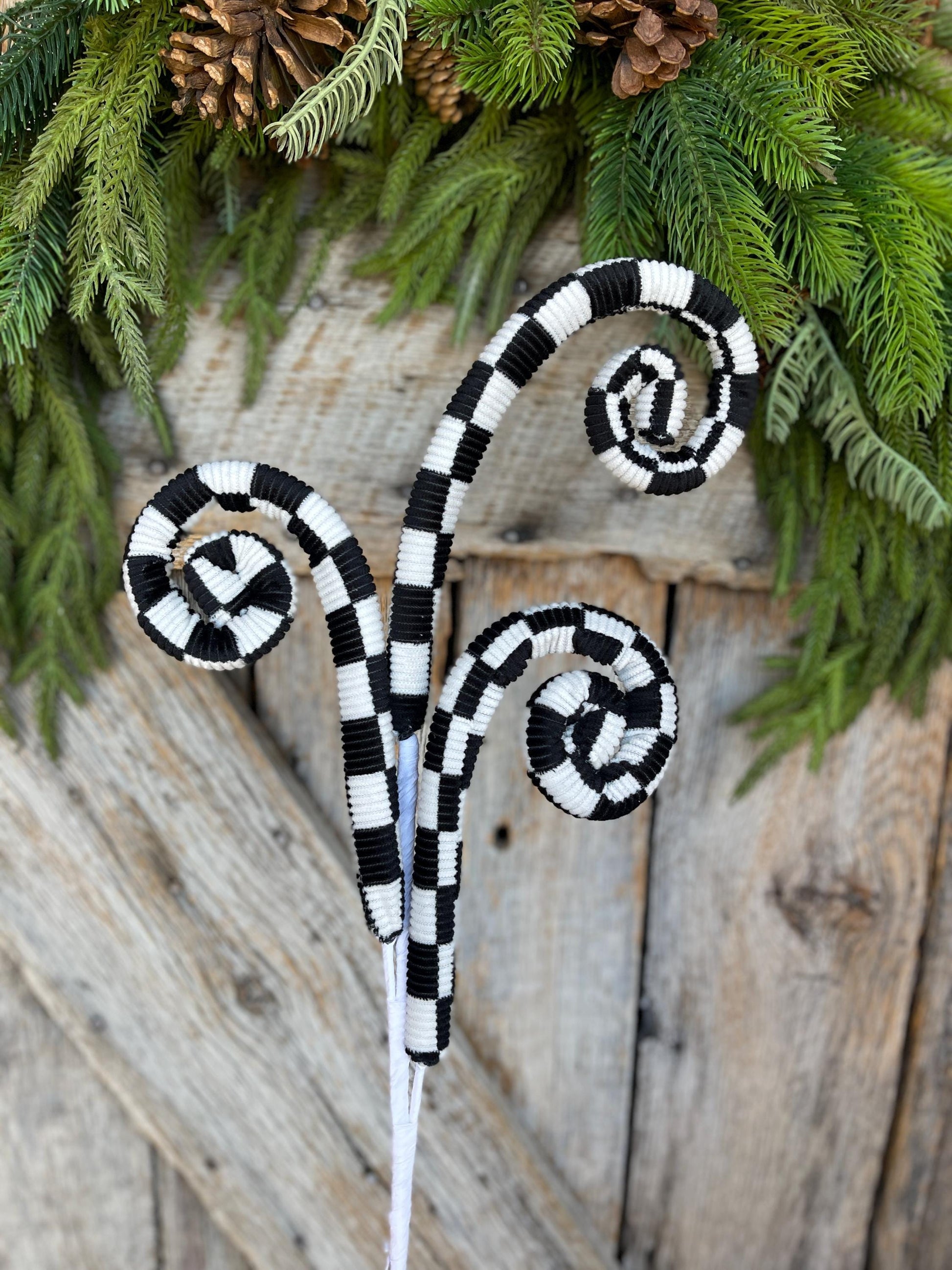 28" Black White Checkered Curly Spray, Halloween Spray, Floral Spray, Curly Spray, Black White Check Spray, 63407BKWT