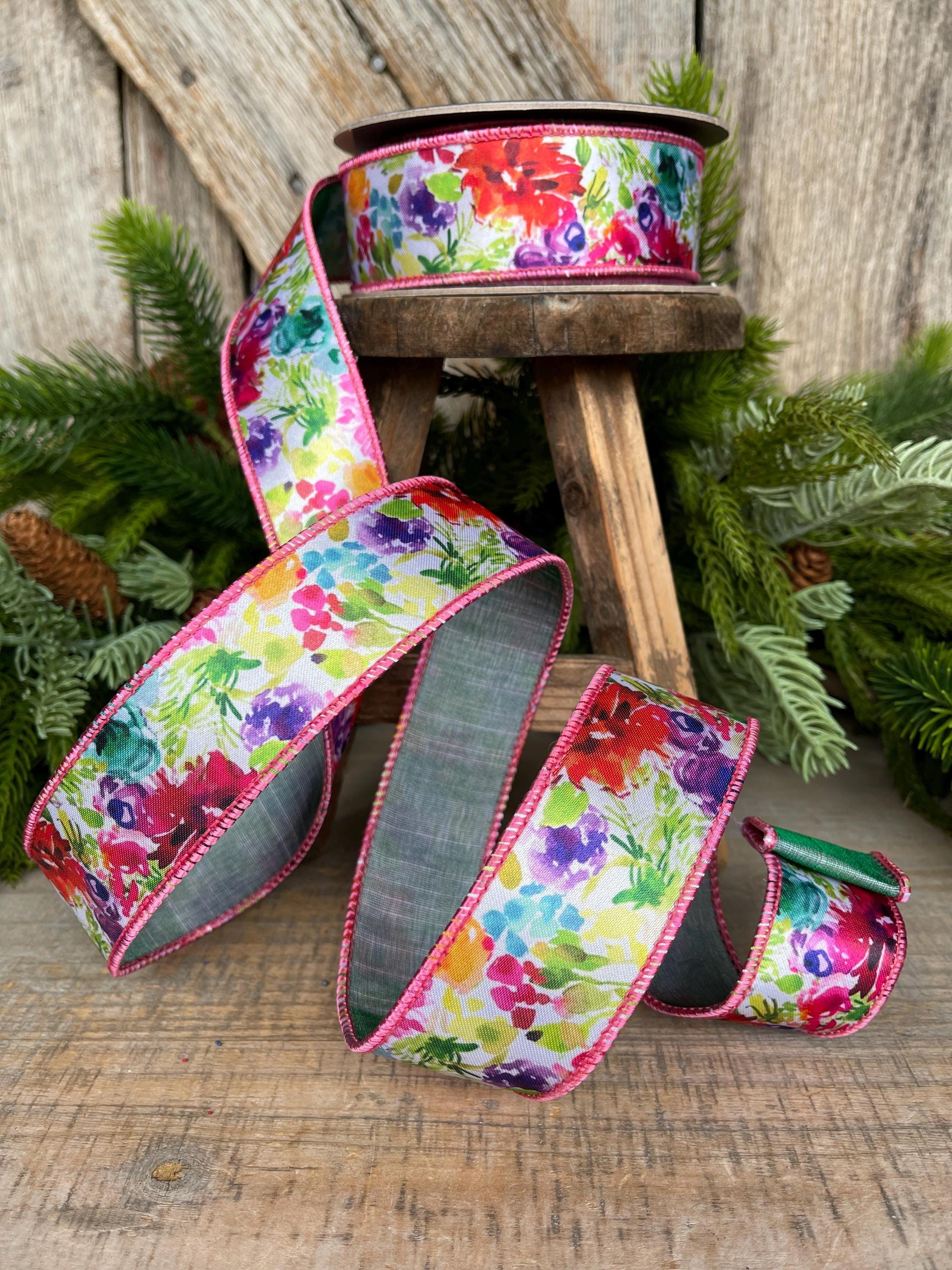 1.5" Floral Ribbon, wired Ribbon, Spring Ribbon, Summer Ribbon, Pink Floral Ribbon, Designer Ribbon, 94546W-001-09F