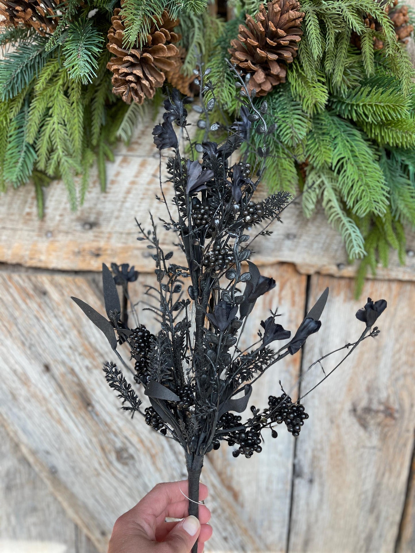 24" Halloween Spray, 60919, Black MIxed Leaf Spray