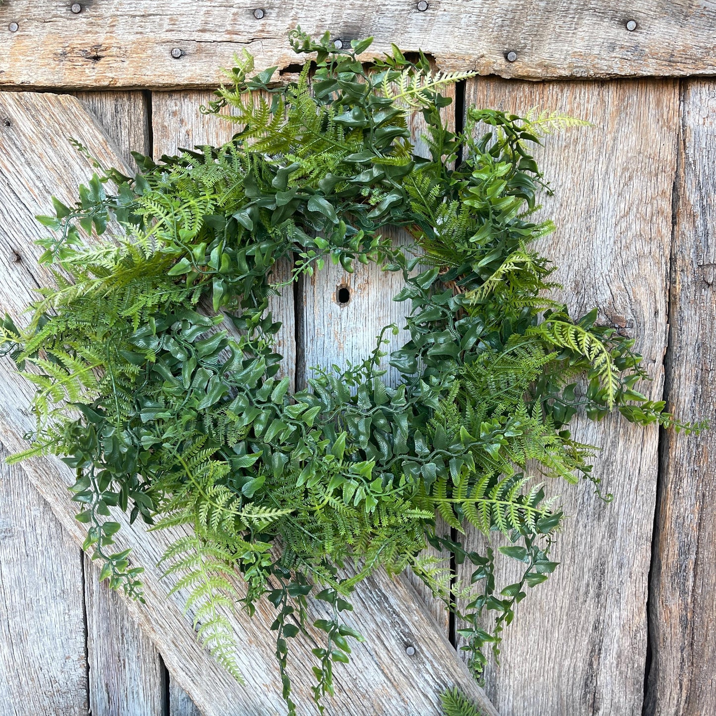18" Fern Wreath, Front Door Wreath, Green Wreath