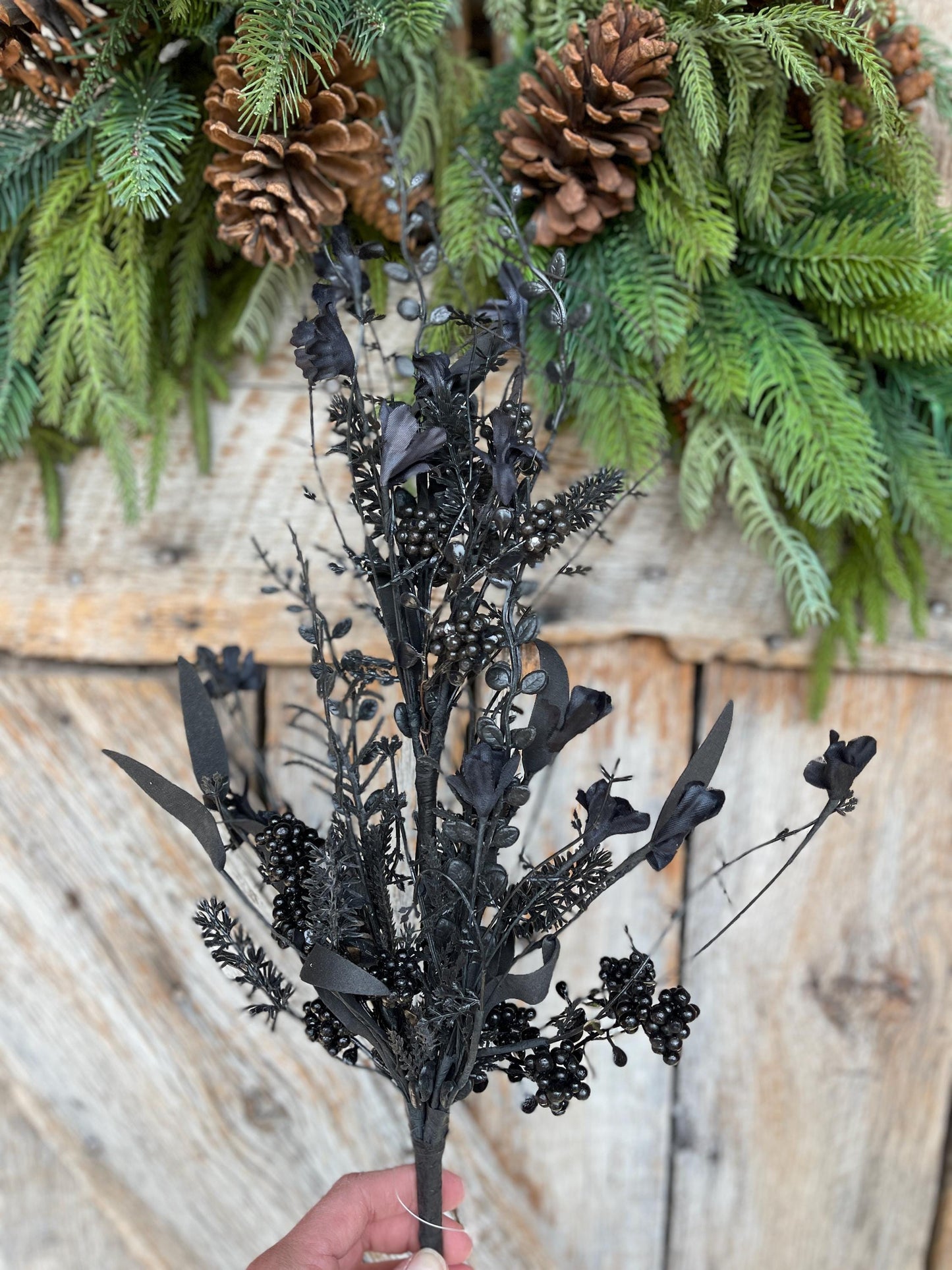 24" Halloween Spray, 60919, Black MIxed Leaf Spray