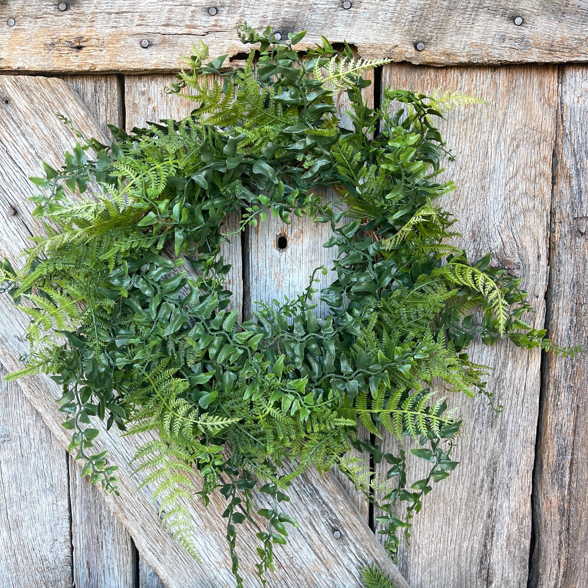 18" Fern Wreath, Front Door Wreath, Green Wreath