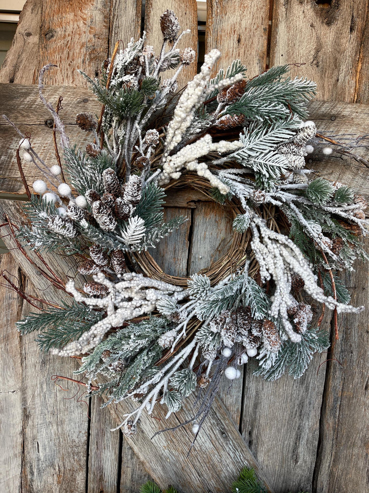 24" Snowy Flocked Wreath,Flocked Front Door Wreath,Christmas Wreath, Artificial Wreath, Christmas Front Door,Pine Wreath,Christmas Farmhouse