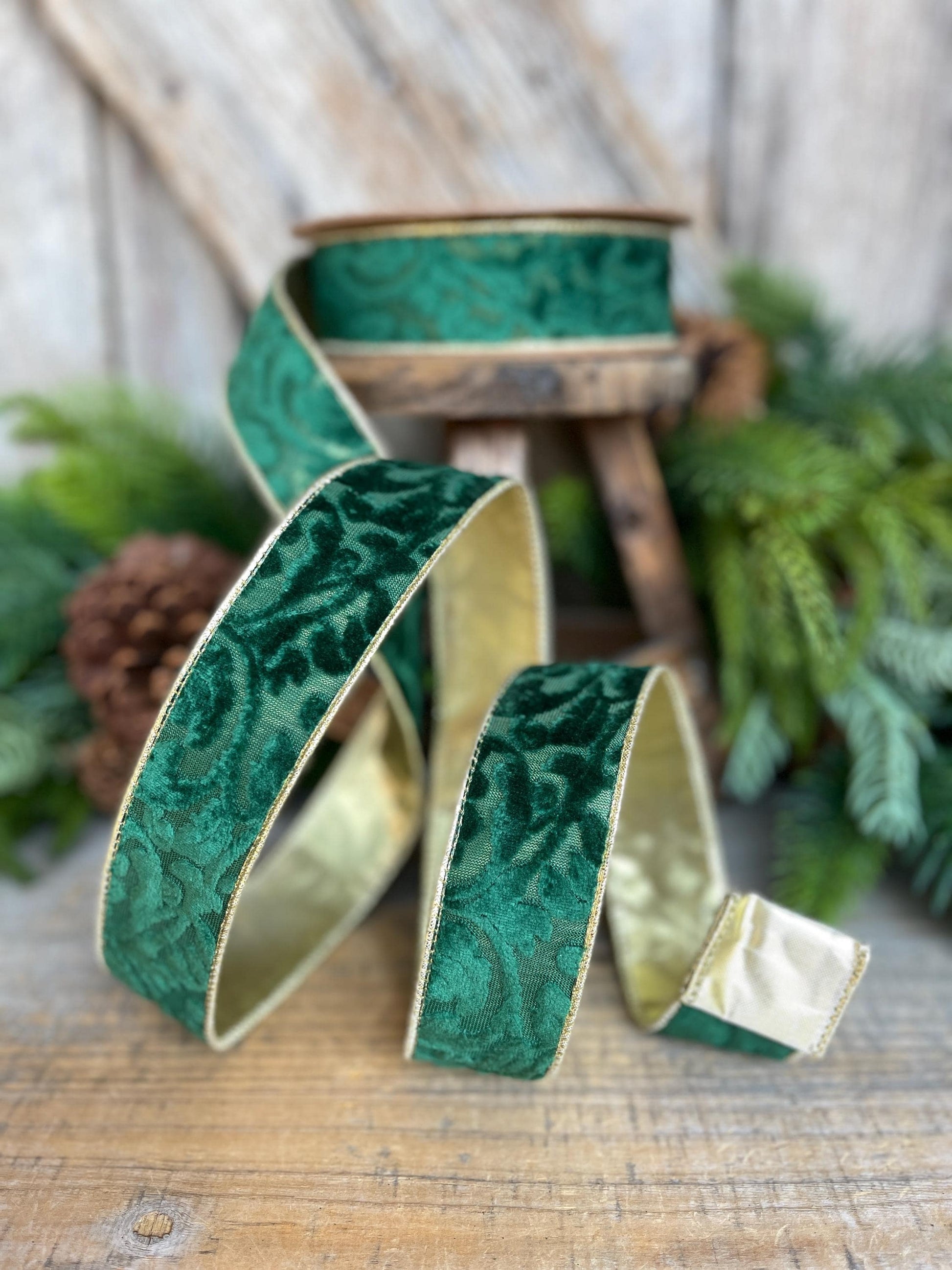Emerald Green Embossed Velvet Christmas Ribbon: Wired Gold Backing, 1.5" x 10 Yards