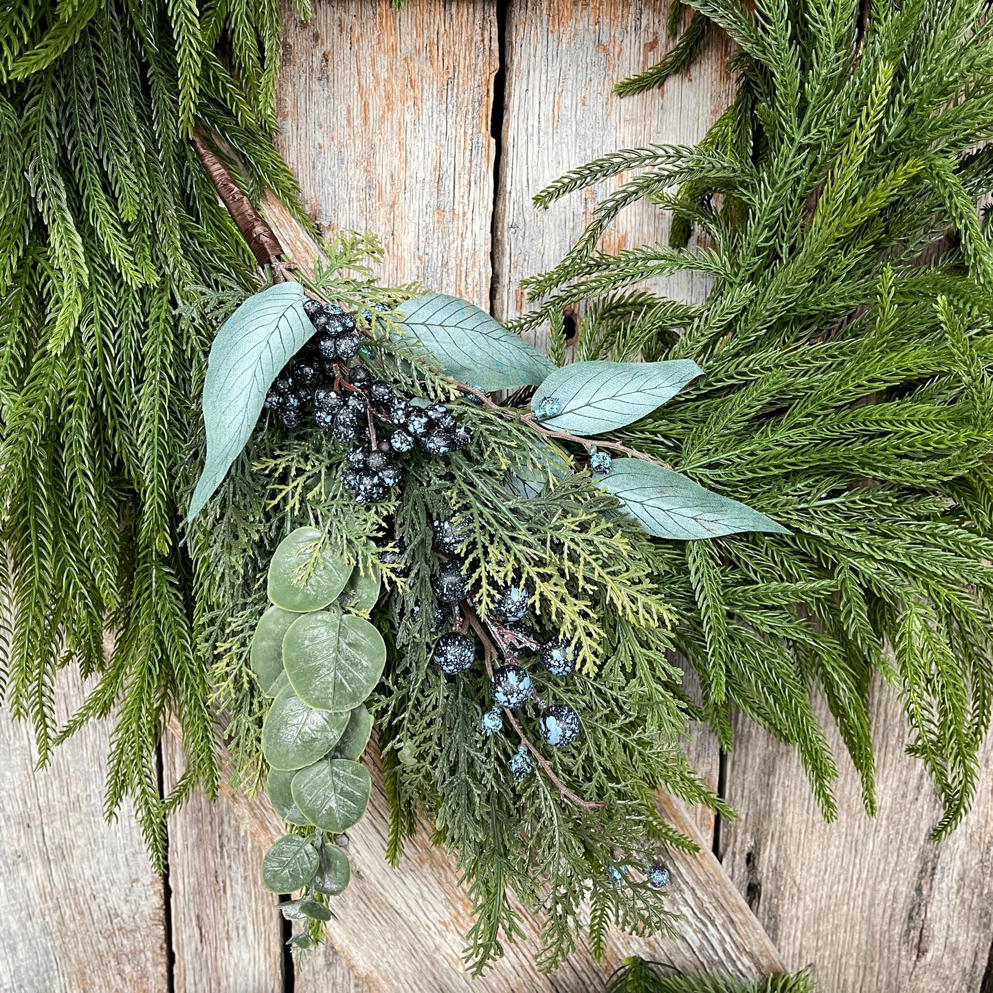 20" Blueberry Greenery Bush, Winter Blueberry Picks & Stems, Artifical Blueberry Floral Stem