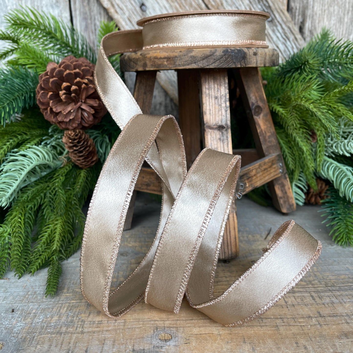 Champagne Gold Wired Satin Ribbon: 1-inch Shimmer, Christmas Decor