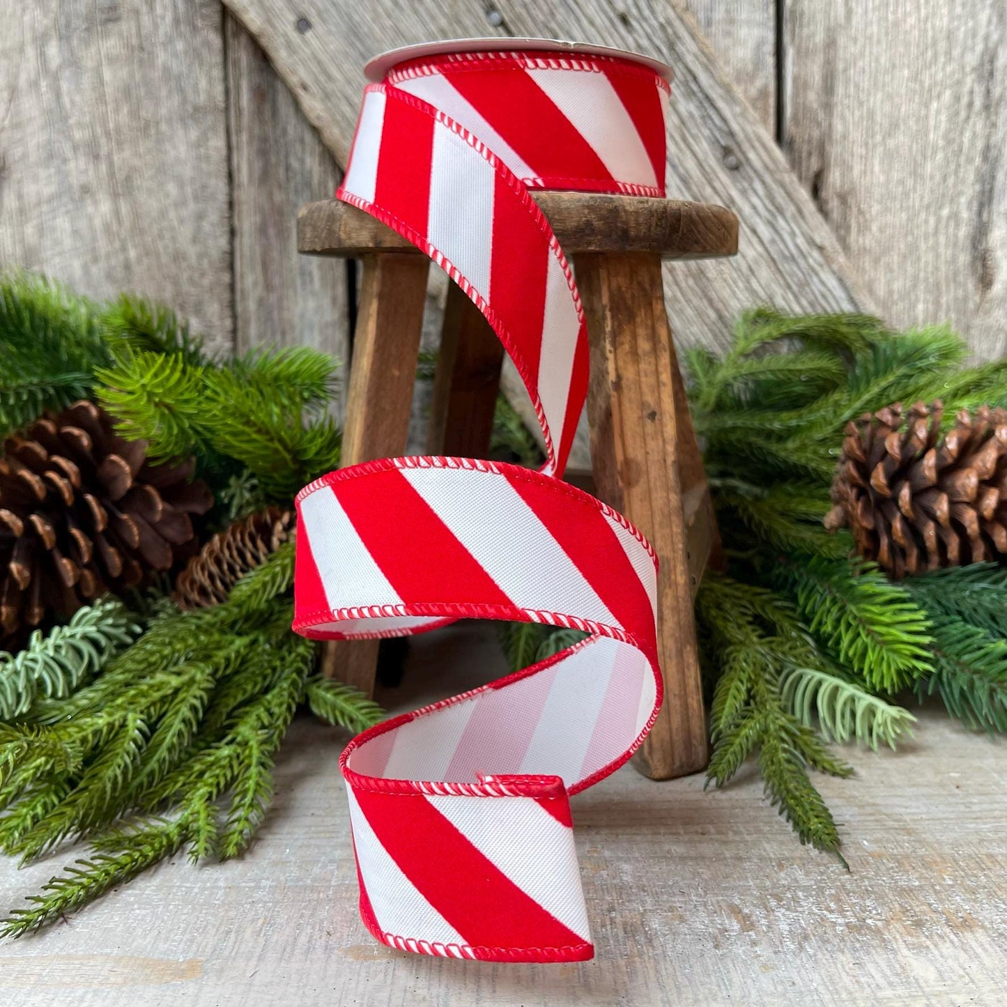 1.5" Red and White Diagonal Stripe Ribbon, Ribbon with wire, Christmas Ribbon