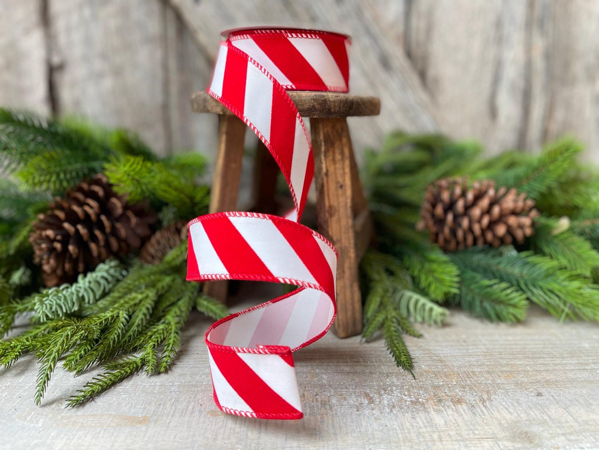 1.5" Red and White Diagonal Stripe Ribbon, Ribbon with wire, Christmas Ribbon