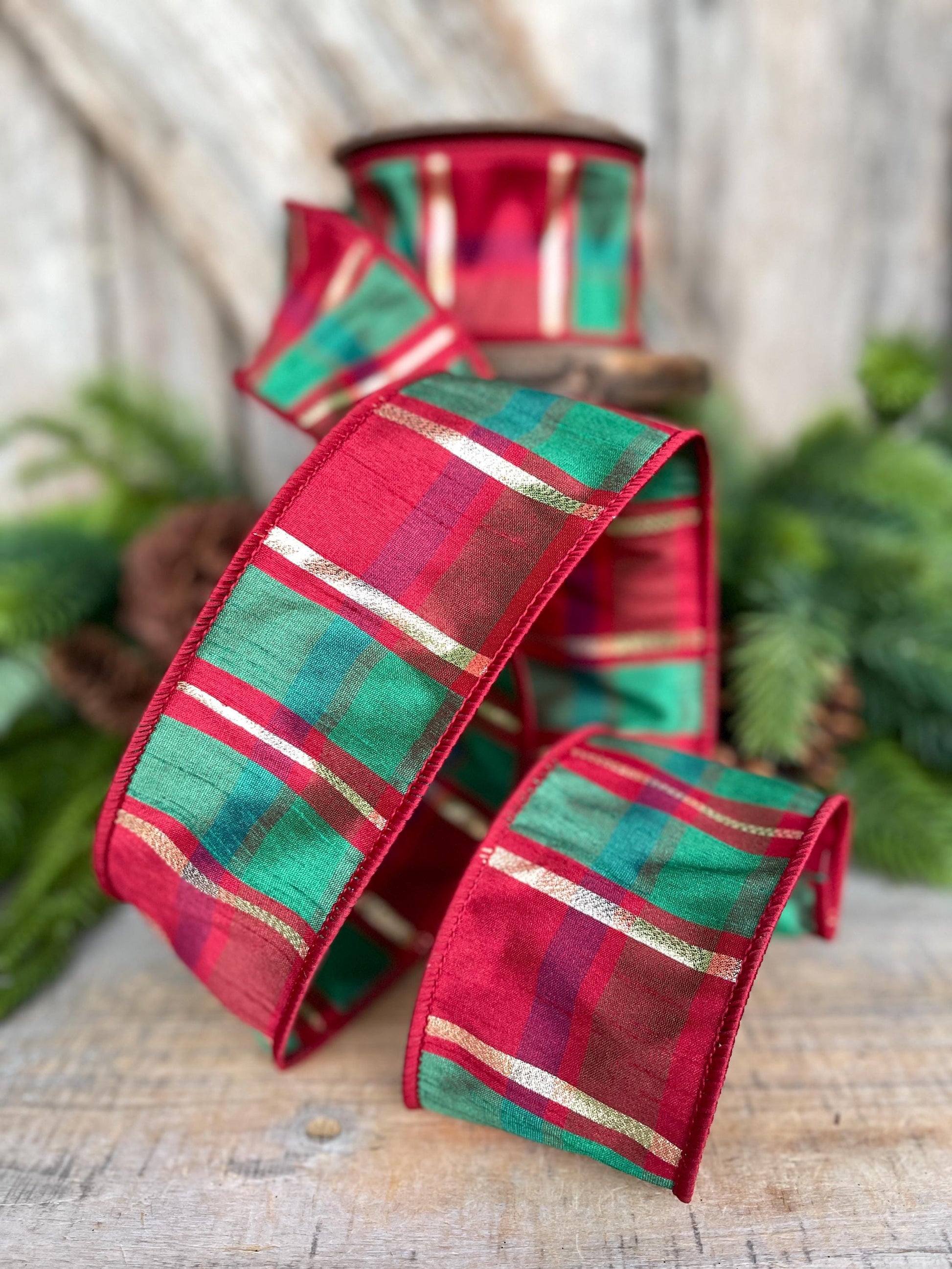2.5" Christmas Plaid Ribbon, Red Green Gold Plaid Ribbon, Traditional Christmas Ribbon, Wired RIbbon, Classic Christmas Plaid Ribbon