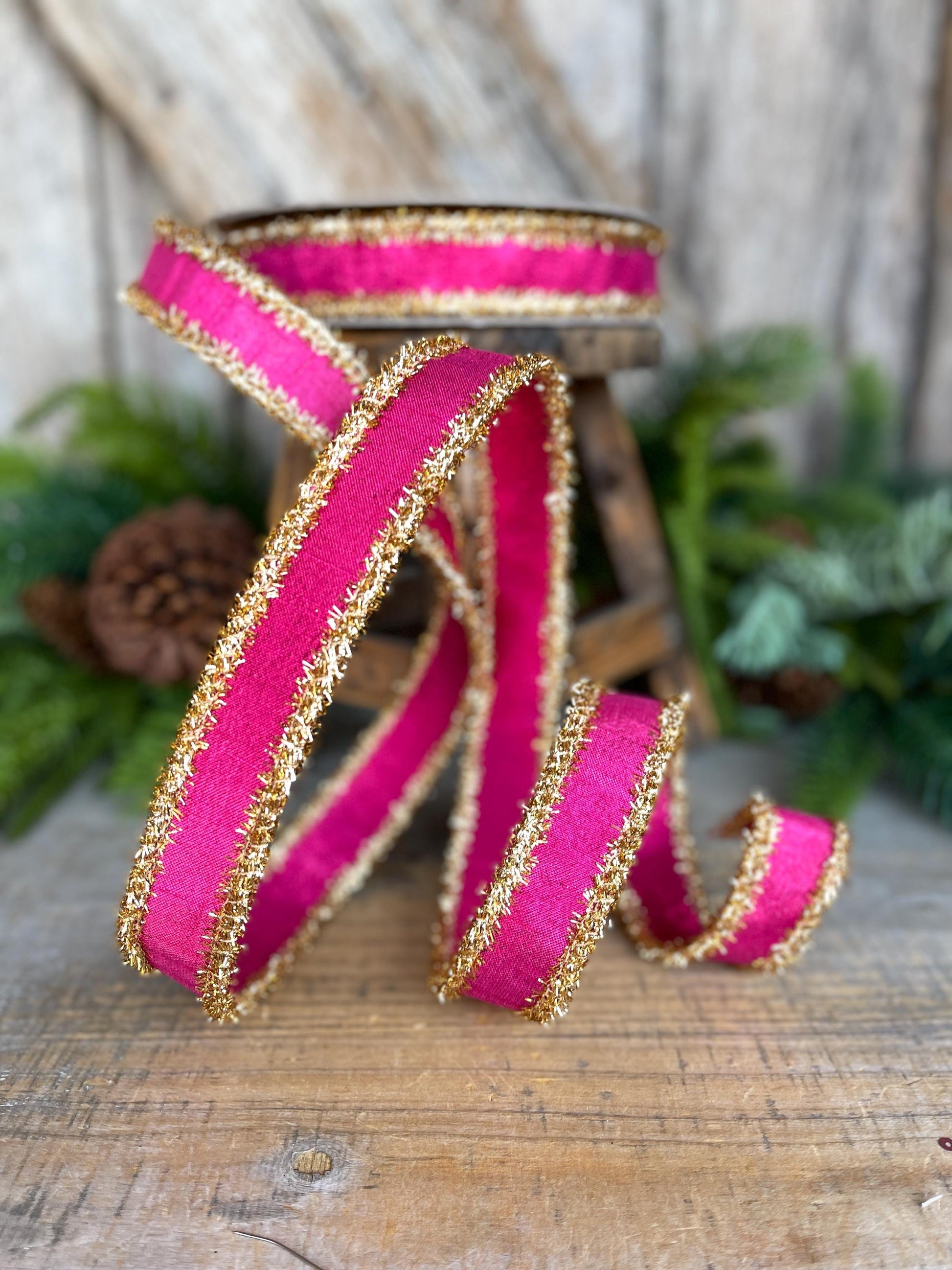 1" Hot Pink & Gold Ribbon, Christmas Ribbon, Farrisilk ribbon, 1" x 10 yards, RK790-15, RK790-15