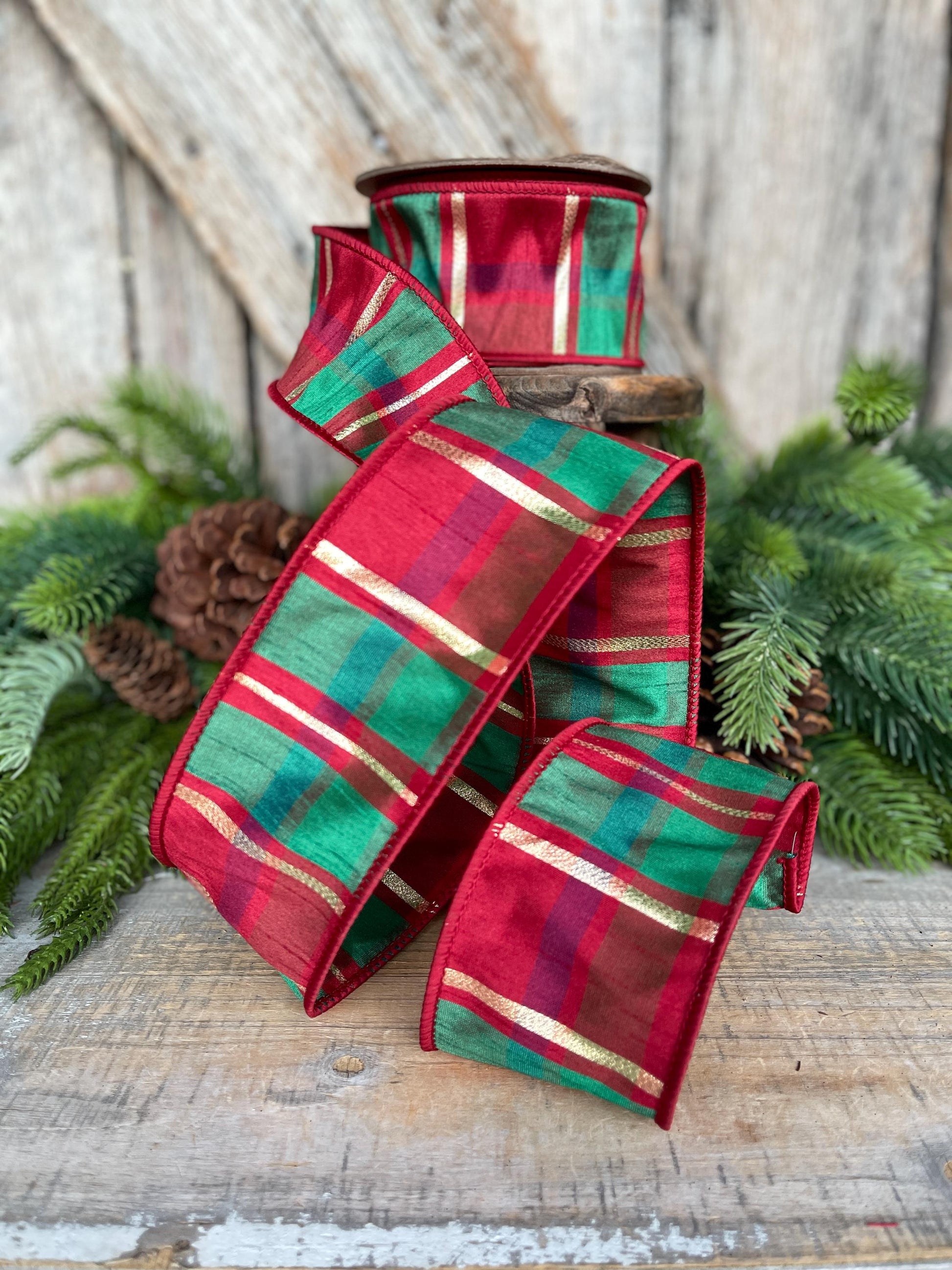 2.5" Christmas Plaid Ribbon, Red Green Gold Plaid Ribbon, Traditional Christmas Ribbon, Wired RIbbon, Classic Christmas Plaid Ribbon