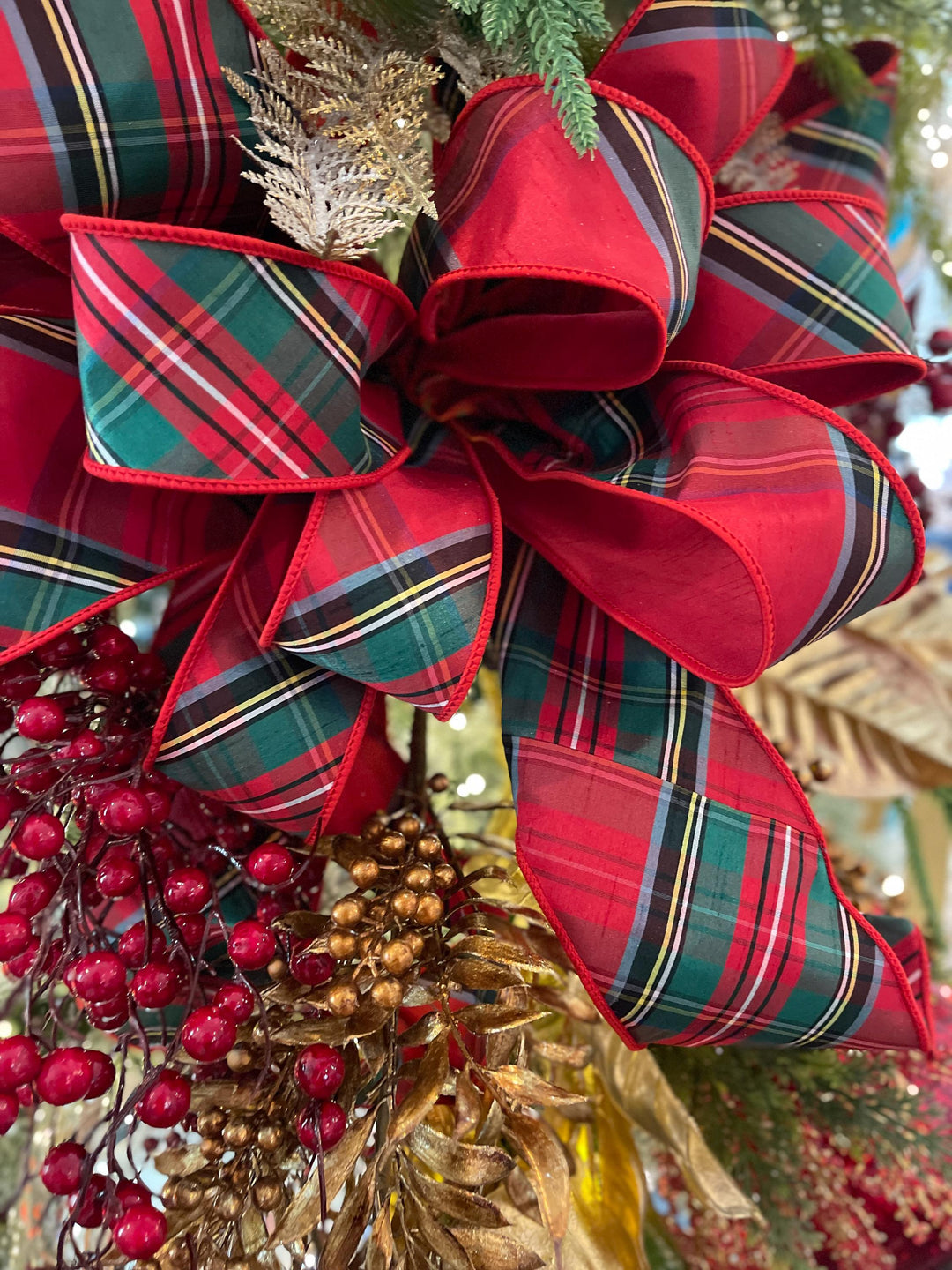 2.5" Traditional CHristmas Plaid, Wired Ribbon, Red Blue Chirstmas Plaid RIbbon