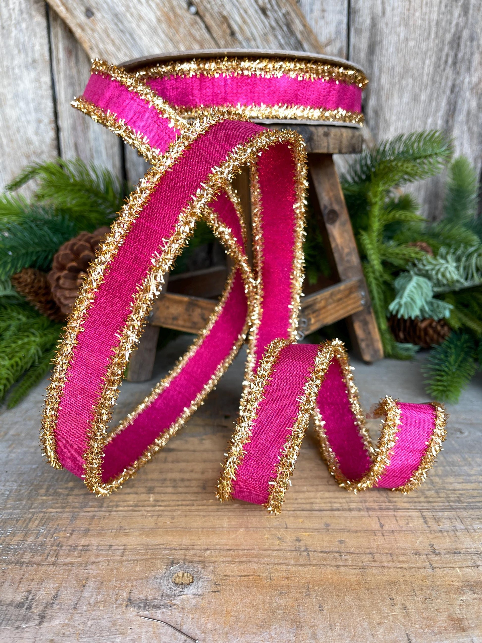 1" Hot Pink & Gold Ribbon, Christmas Ribbon, Farrisilk ribbon, 1" x 10 yards, RK790-15, RK790-15