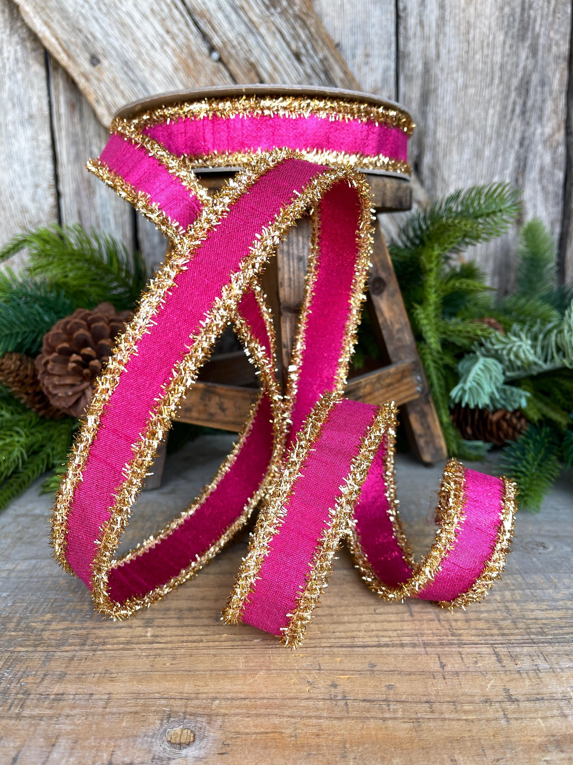 1" Hot Pink & Gold Ribbon, Christmas Ribbon, Farrisilk ribbon, 1" x 10 yards, RK790-15, RK790-15