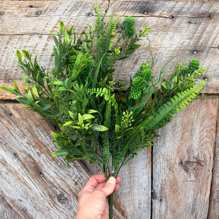 19" Mixed Greenery Bush with Fern Leaves and Botanical Foliage