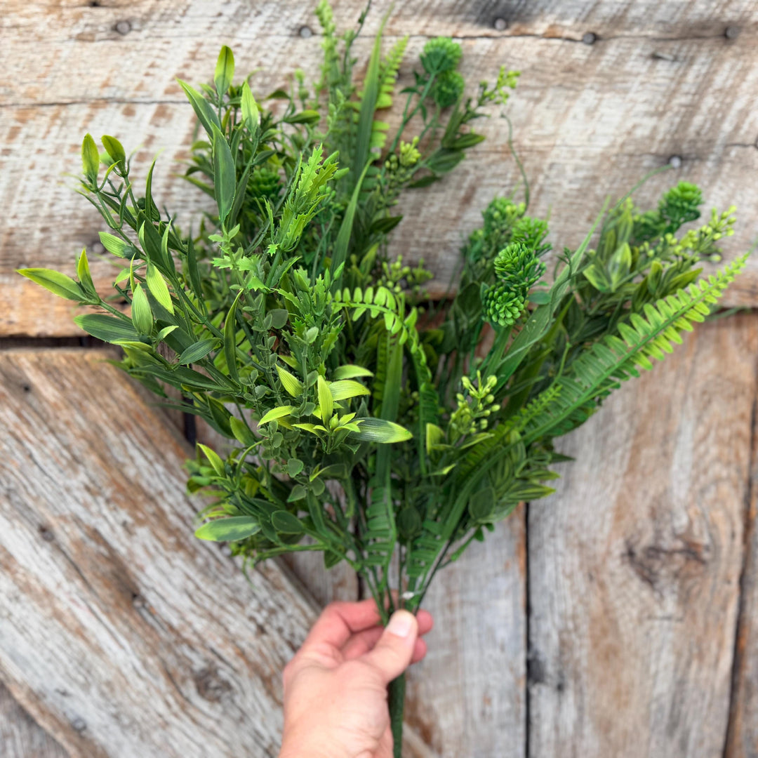19" Mixed Greenery Bush with Fern Leaves and Botanical Foliage