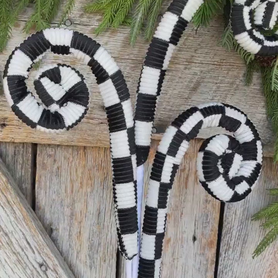 28" Black White Checkered Curly Spray, Halloween Spray, Floral Spray